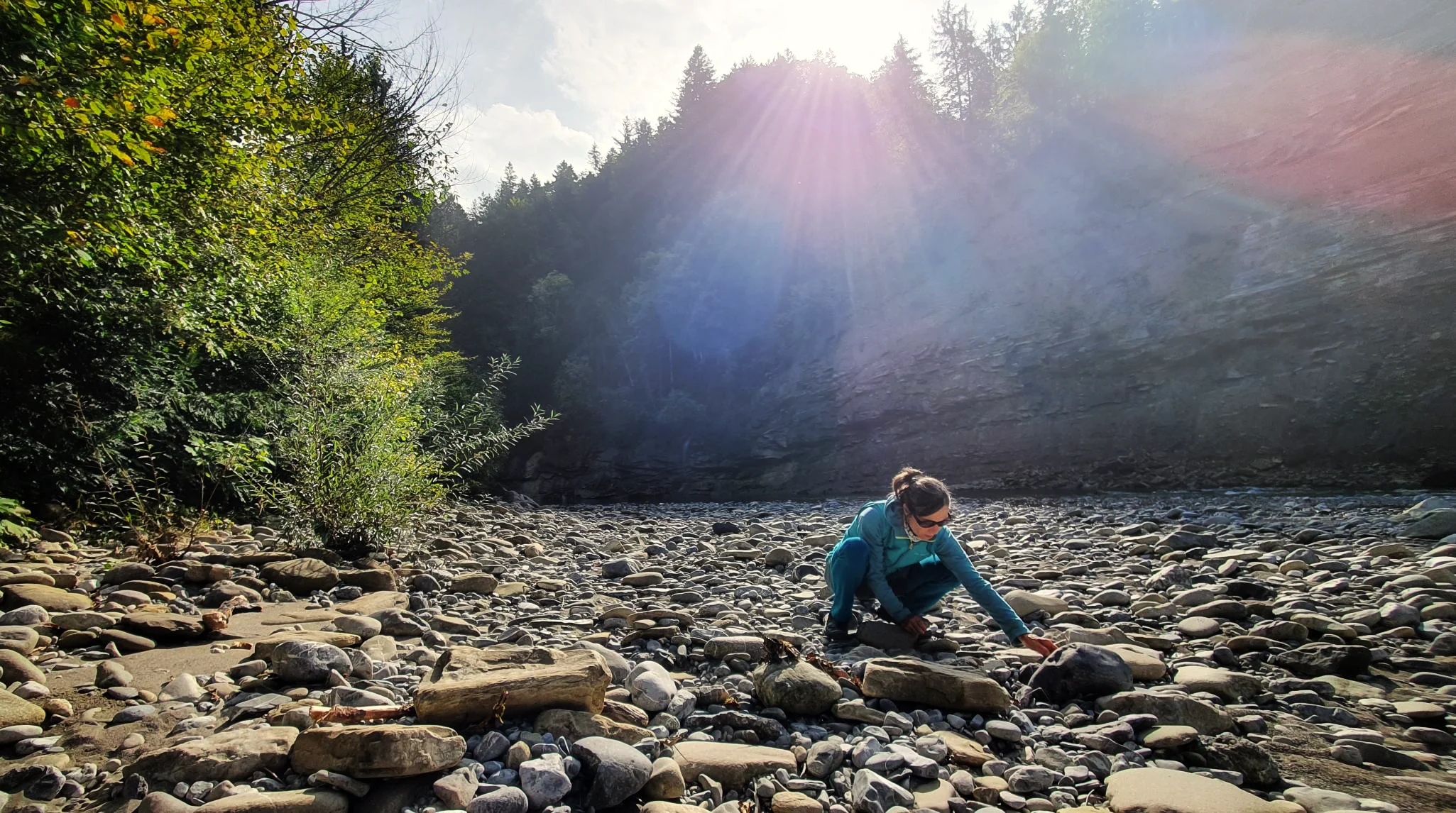 In der Natur Im steinigen Flussbett in Bregenzerach